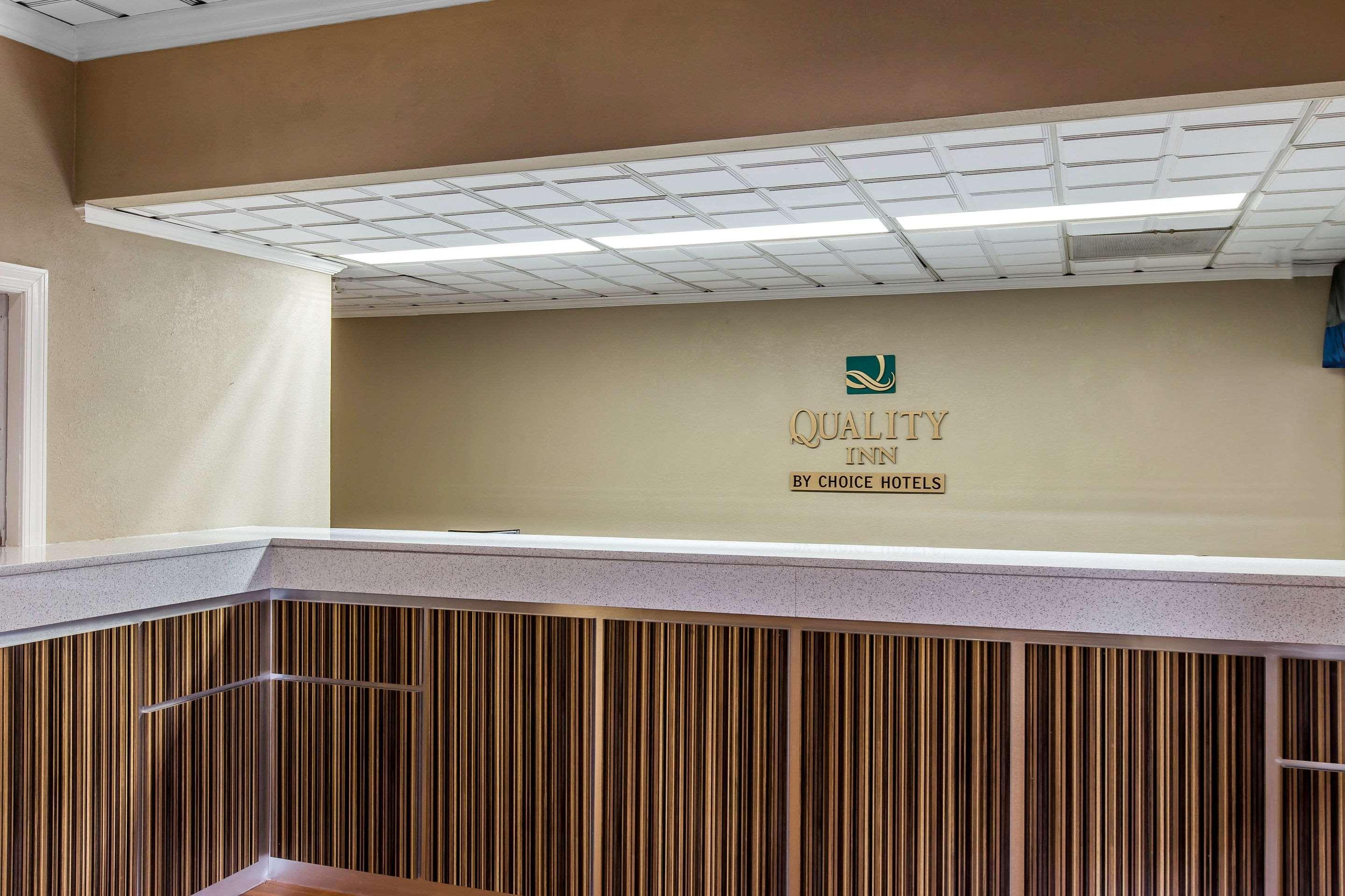 Quality Inn Midtown Саванна Экстерьер фото