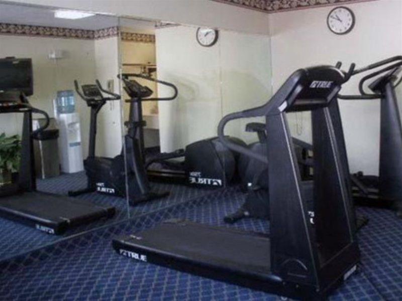 Quality Inn Midtown Саванна Экстерьер фото
