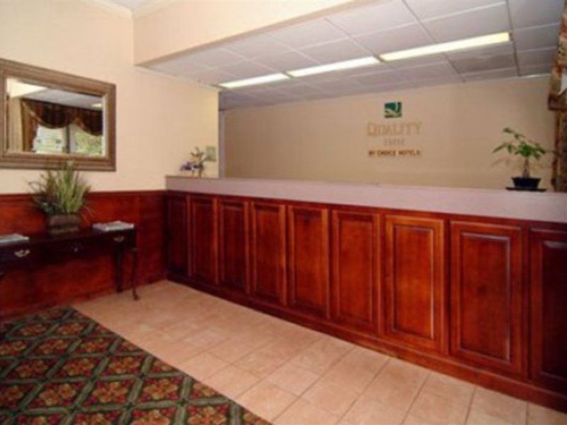 Quality Inn Midtown Саванна Экстерьер фото